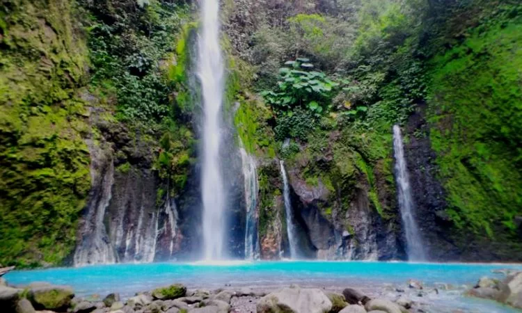 tempat wisata air terjun di bogor